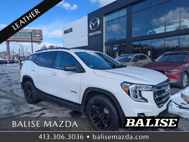 2023 GMC Terrain AT4