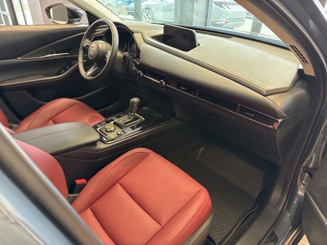 2025 Mazda Mazda CX-30 2.5 S Carbon Edition AWD