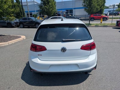 2017 Volkswagen Golf GTI Sport