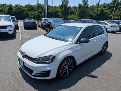 2017 Volkswagen Golf GTI Sport