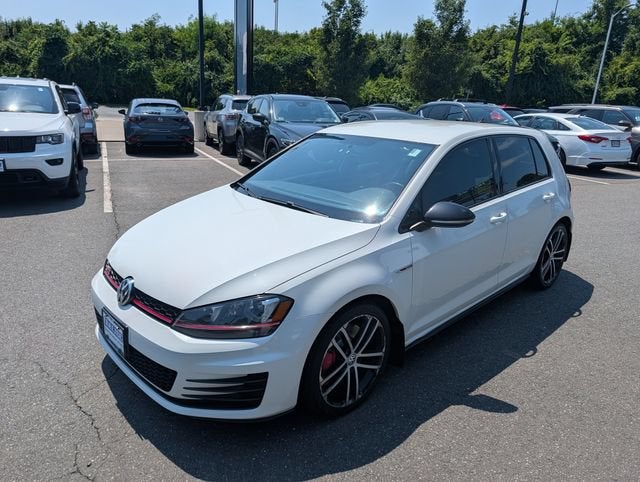 2017 Volkswagen Golf GTI Sport