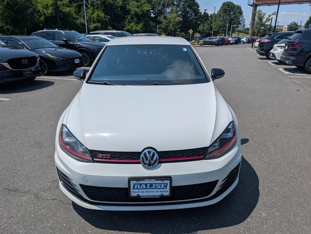 2017 Volkswagen Golf GTI Sport