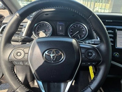 2018 Toyota Camry SE