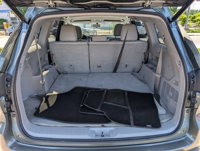 2014 Toyota Highlander LE Plus V6
