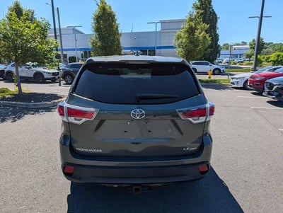2014 Toyota Highlander LE Plus V6