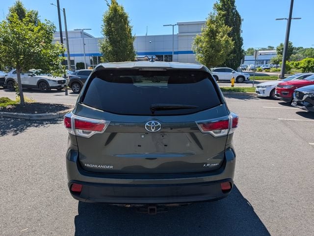 2014 Toyota Highlander LE Plus V6