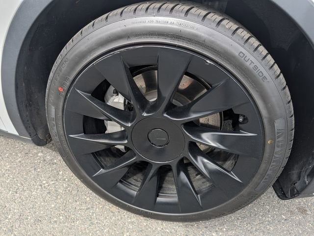 2020 Tesla Model Y Long Range