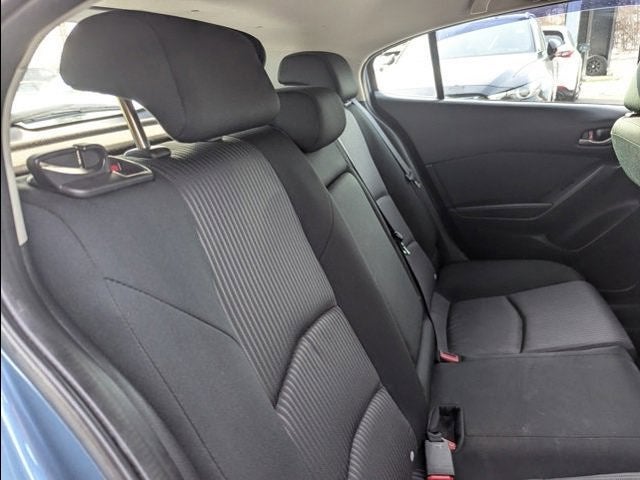 2015 Mazda Mazda3 i Touring