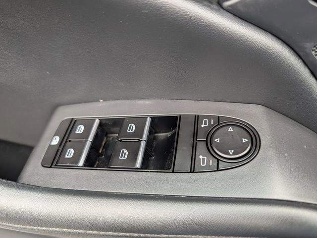 2023 Mazda Mazda3 Hatchback 2.5 S Select Package