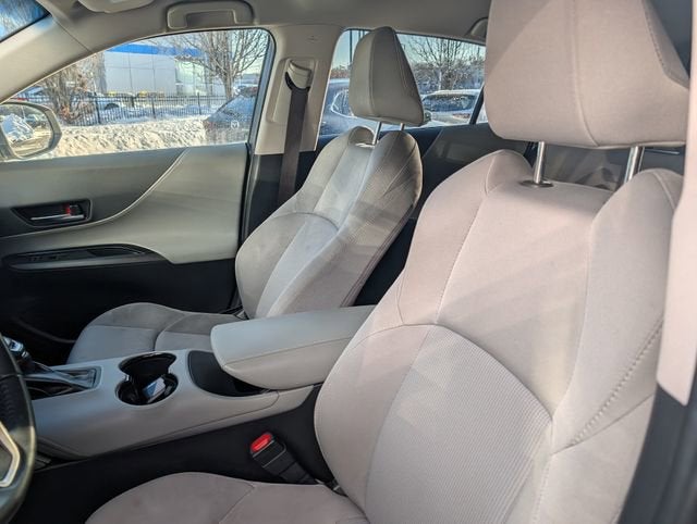 2022 Toyota Venza LE