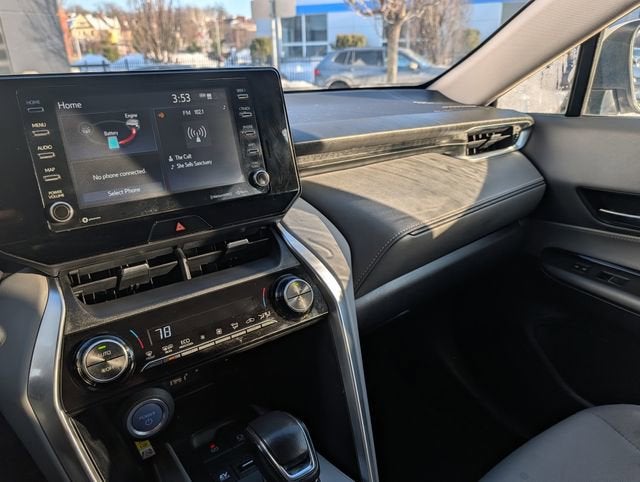 2022 Toyota Venza LE