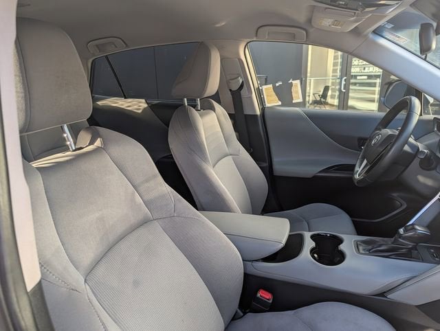 2022 Toyota Venza LE