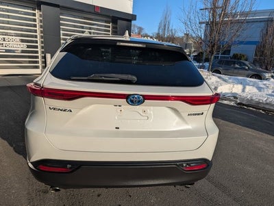 2022 Toyota Venza LE