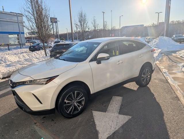 2022 Toyota Venza LE