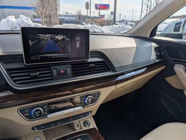 2020 Audi Q5 45 Premium Plus