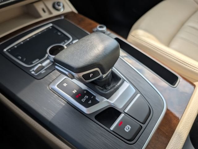 2020 Audi Q5 45 Premium Plus