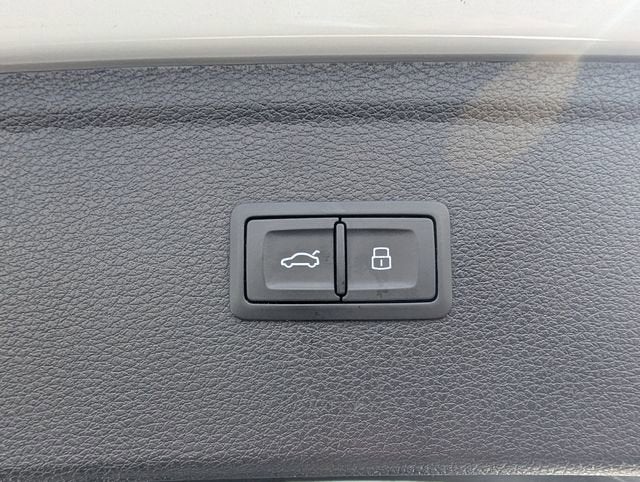 2020 Audi Q5 45 Premium Plus