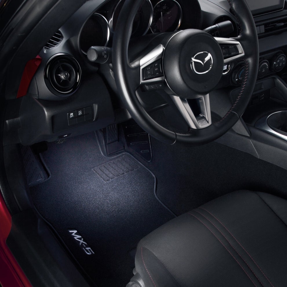 MAZDA MX-5 MIATA RF | Balise Mazda in Springfield MA