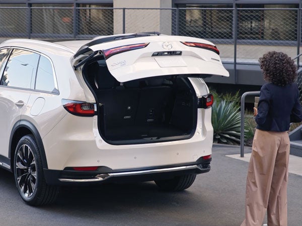 Balise Mazda in Springfield MA